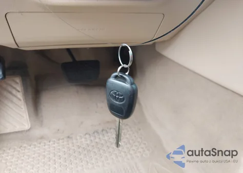 2017 Toyota Camry Le z USA, uszkodzony, nr VIN 4T1BF1FK5HU385870